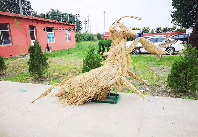 稻草工藝品稻草螳螂造型