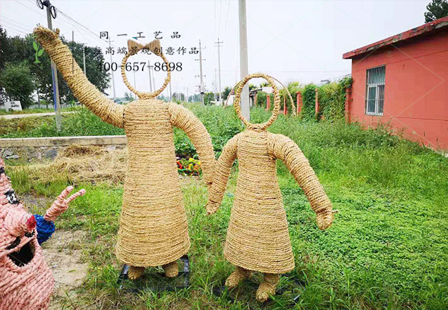 稻草工藝品卡通熊出沒造型