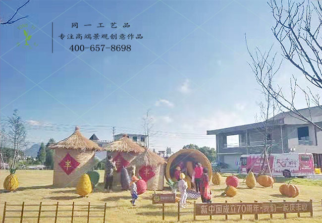 浙江建德稻草工藝品五谷豐登組合造型
